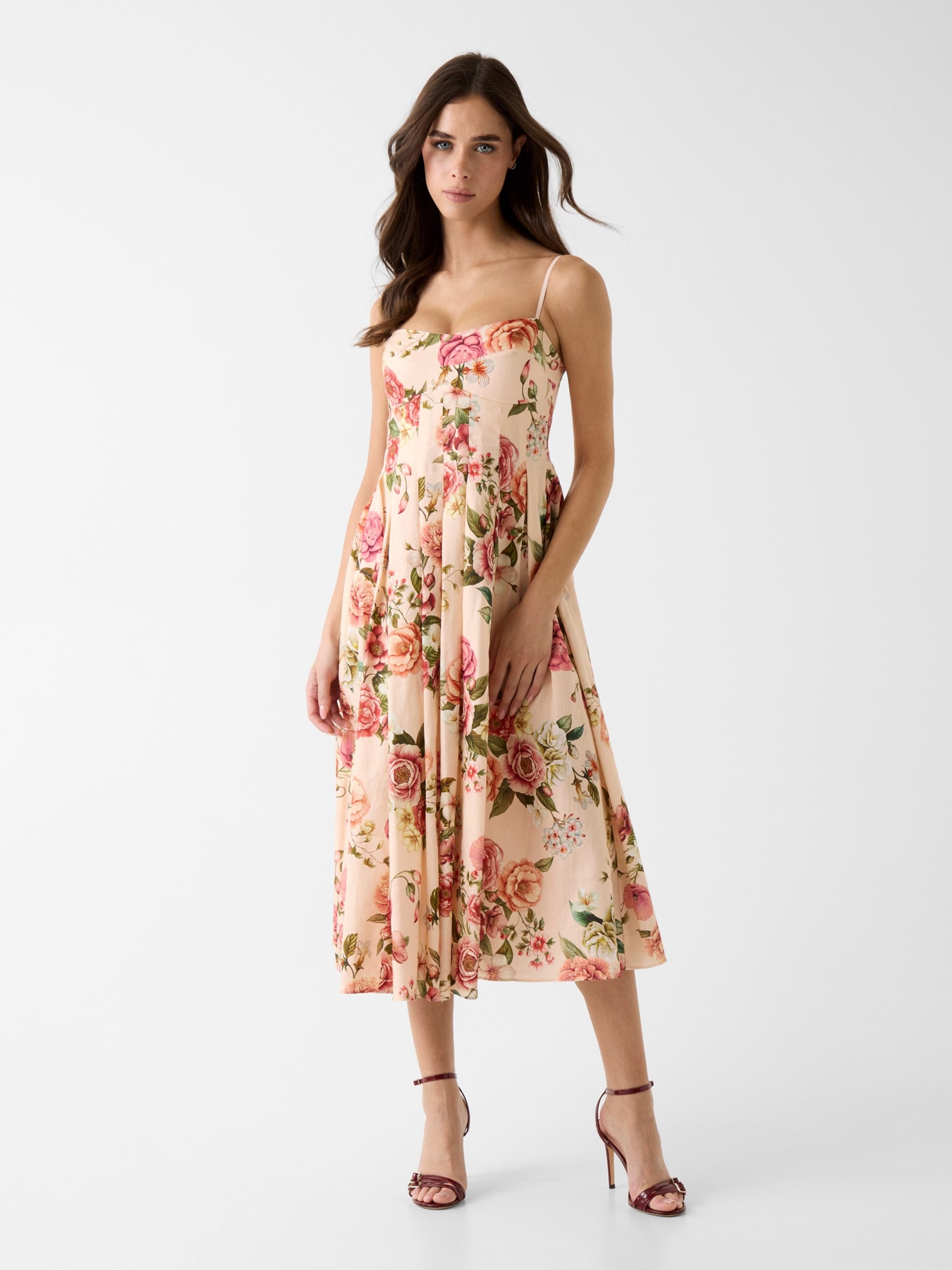 DRESSES, GUESS