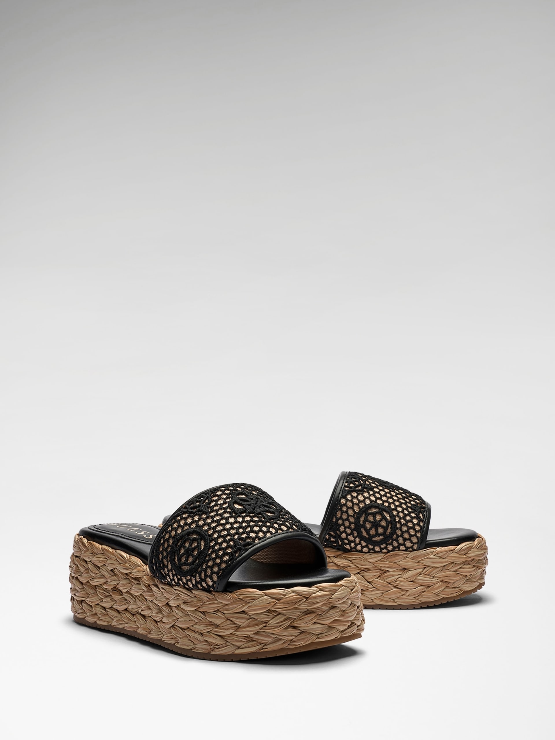 CASUAL SHOES, XYZ