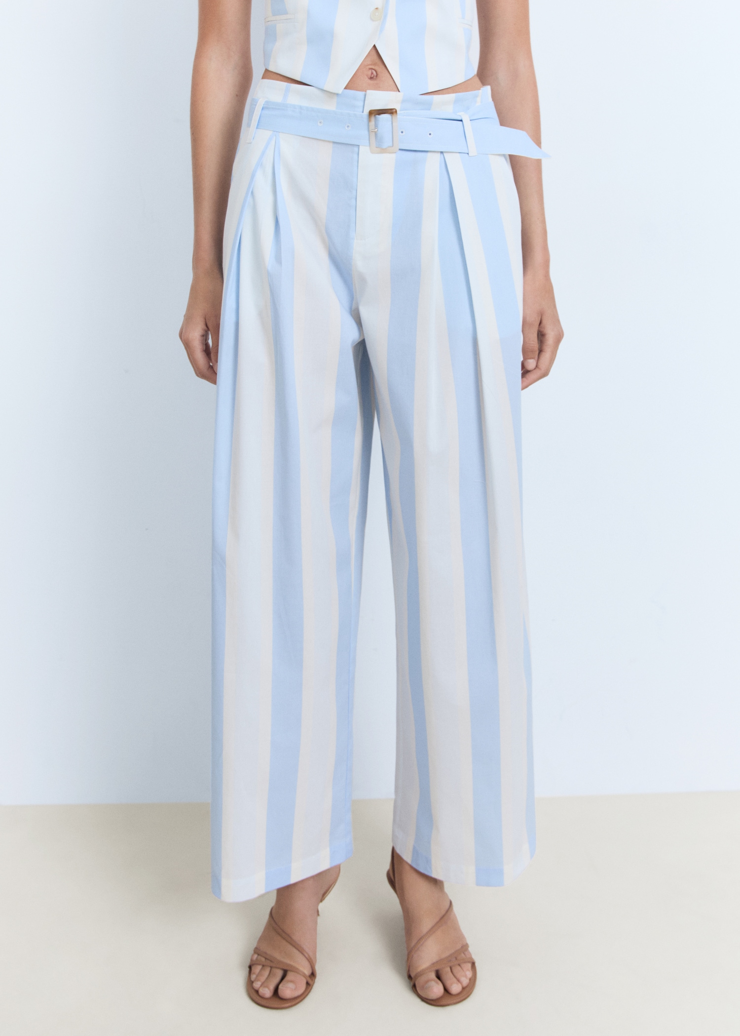 PANTOLLONA DULCE, MANGO