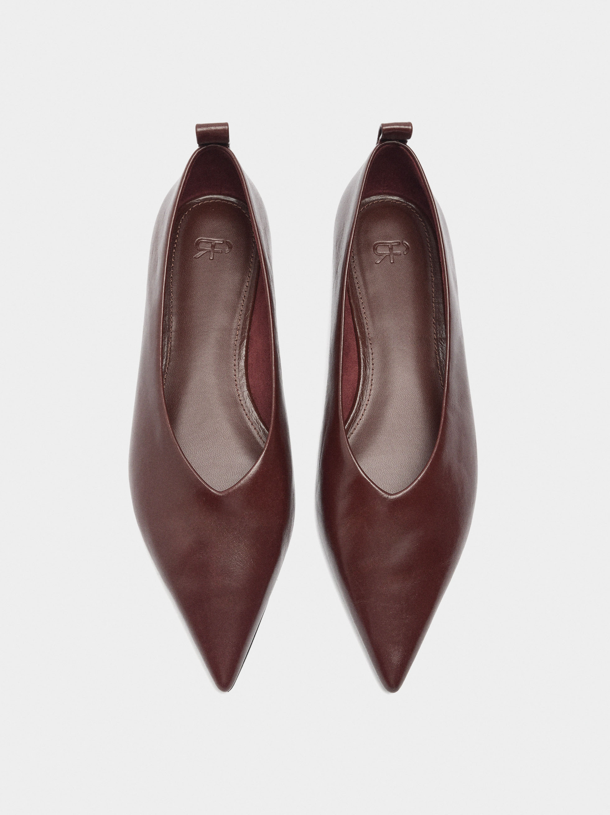 BALERINA, PARFOIS