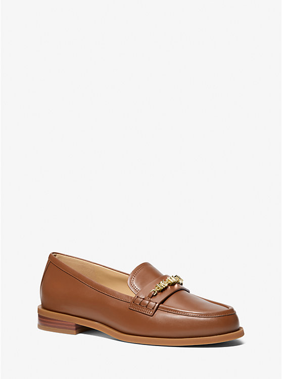LOAFER, Stilium