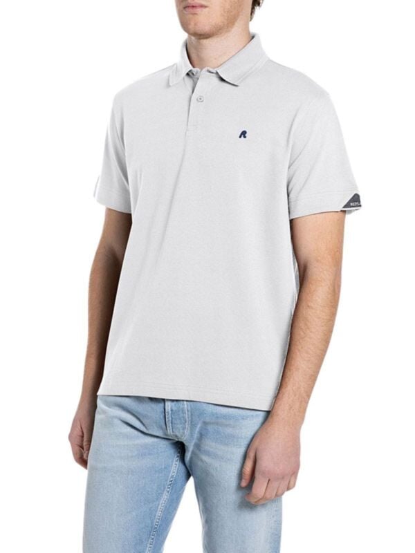 POLO, Stilium