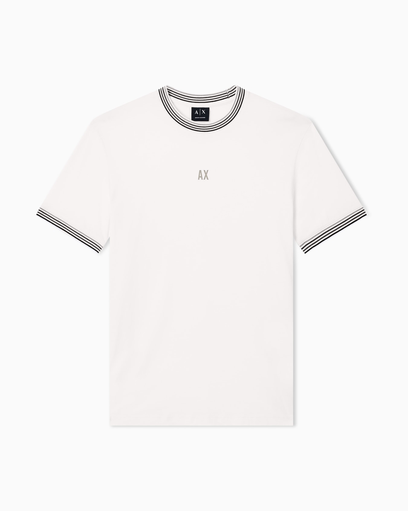 T-SHIRT, Stilium