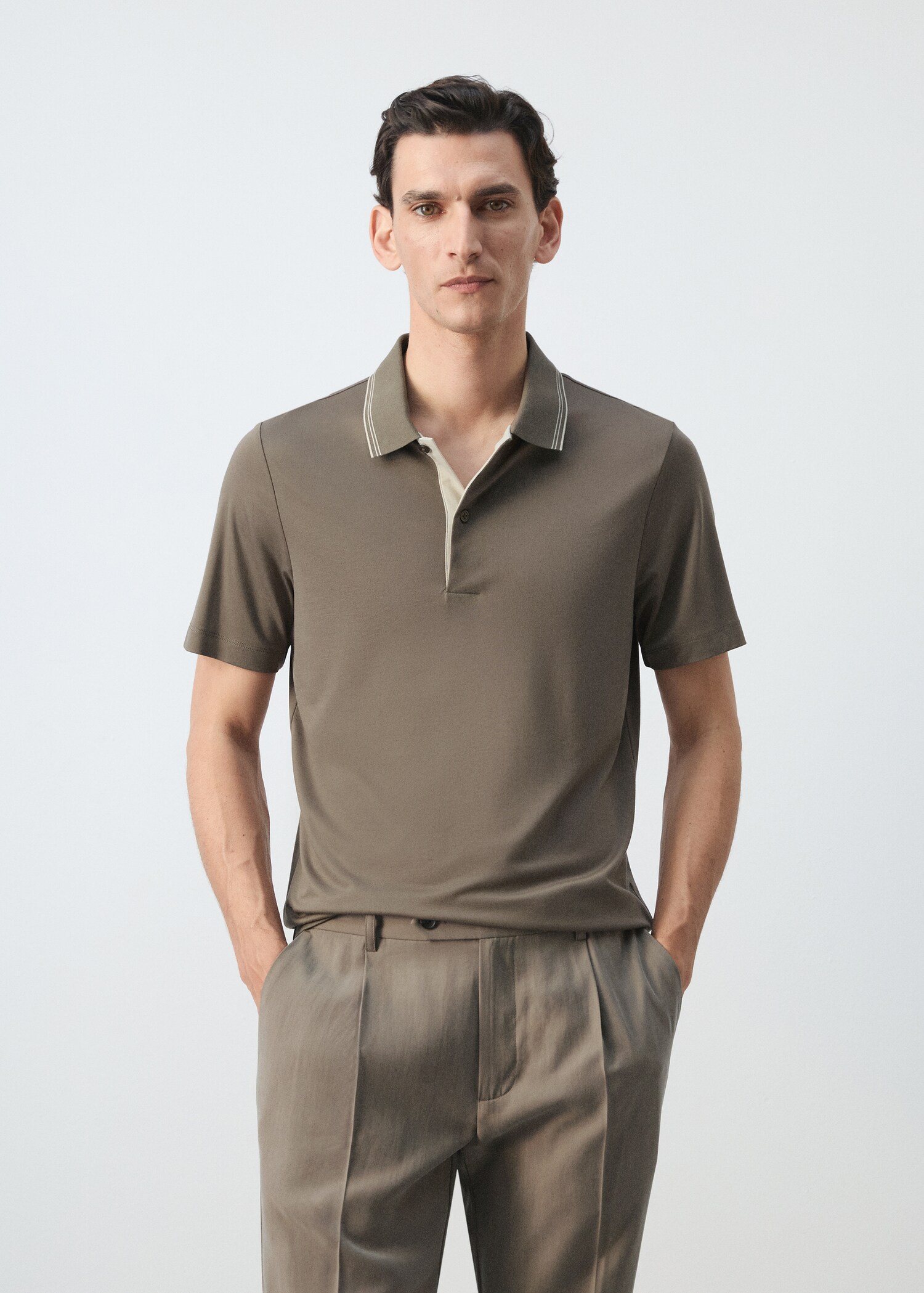POLO CARLEB, MANGO MAN