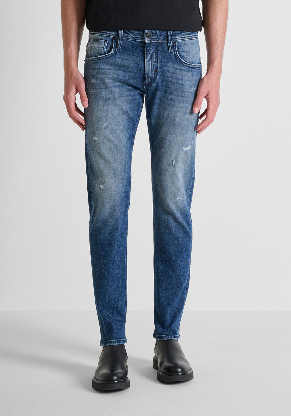 XHINSE, Antony Morato