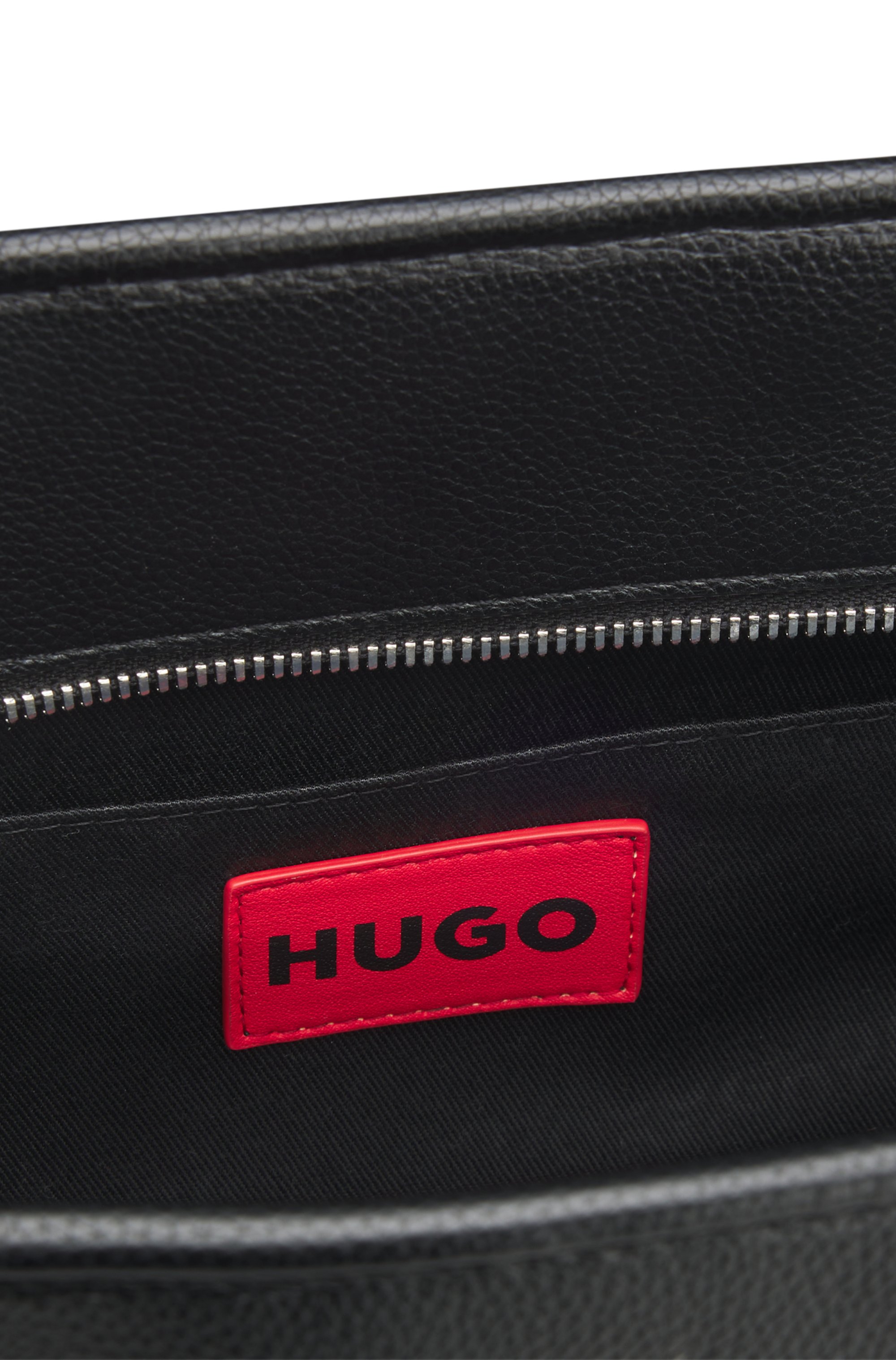 ÇANTË, Hugo