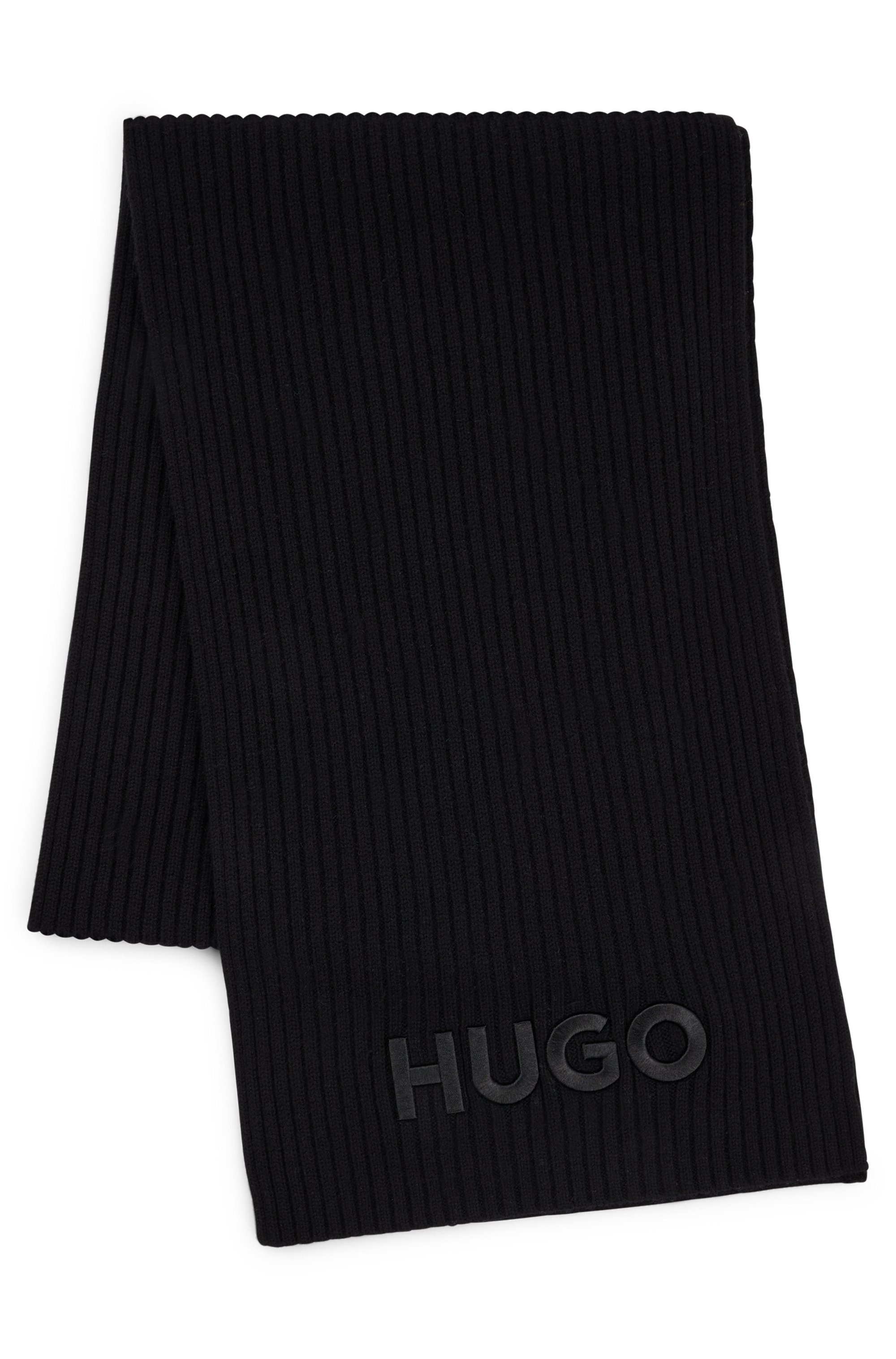 SHALLË, Hugo